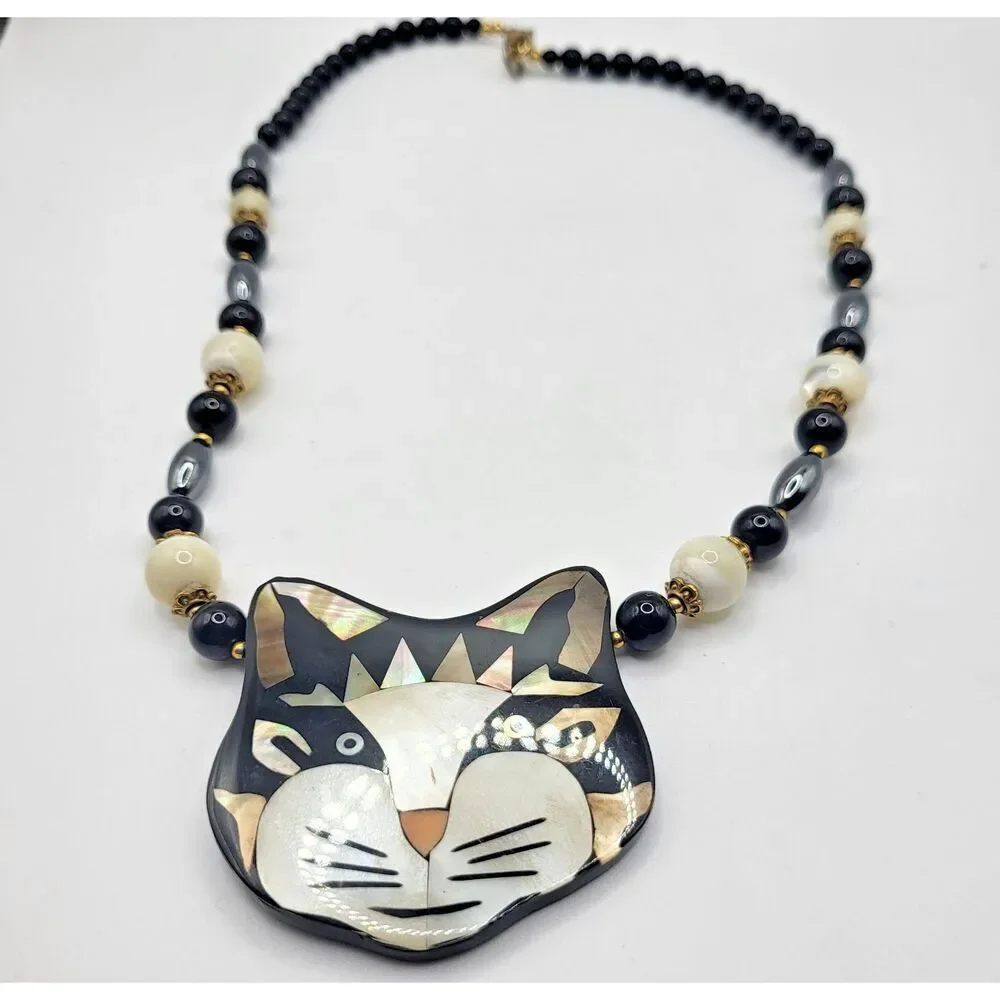 Vintage 1970 Lee Sands Mother of Pearl Inlay Cat Necklace 17in